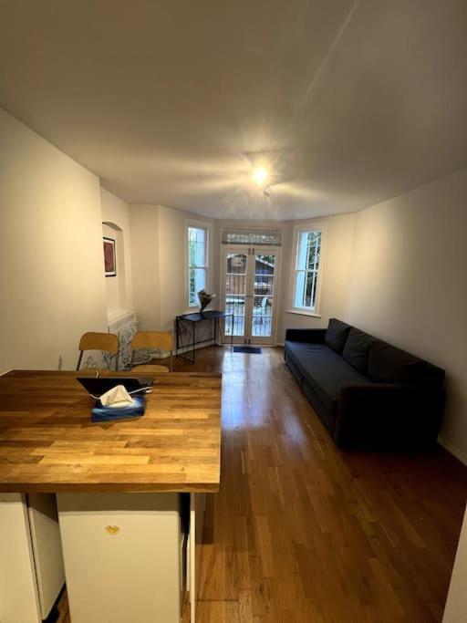 Lovely 1 Bedroom Apartment In West Kensington Londyn Zewnętrze zdjęcie
